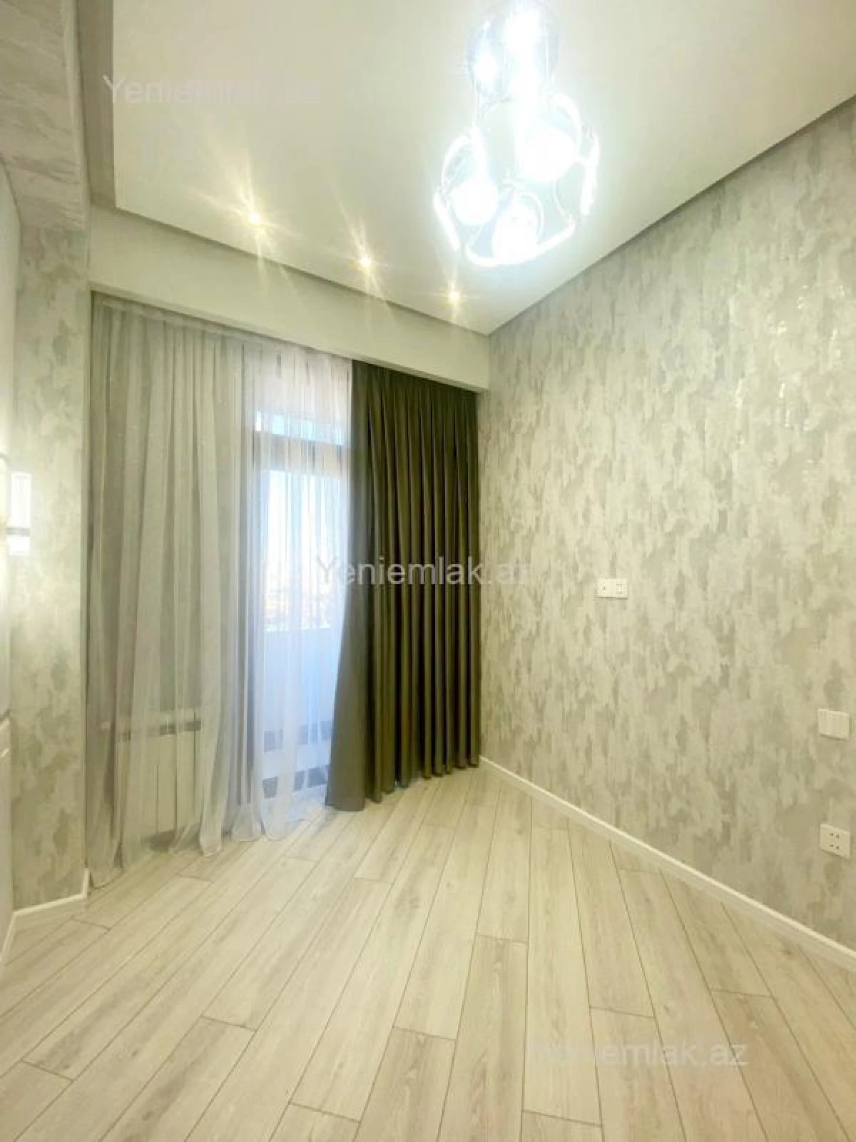 Satılır 2 otaqlı yeni tikili 38.5 m²