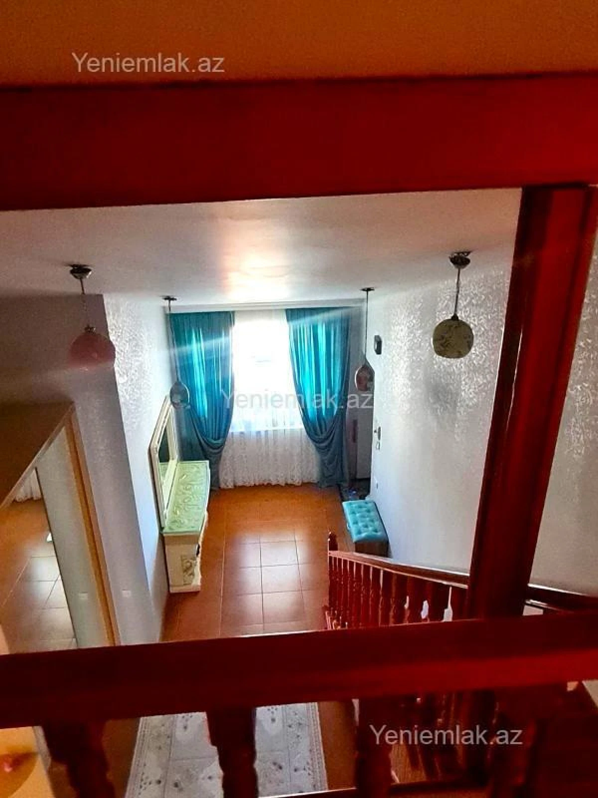 Satılır 4 otaqlı yeni tikili 240 m²