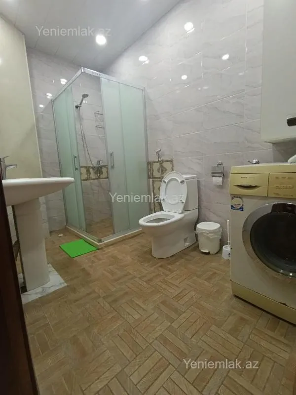 Satılır 2 otaqlı köhnə tikili 55 m²