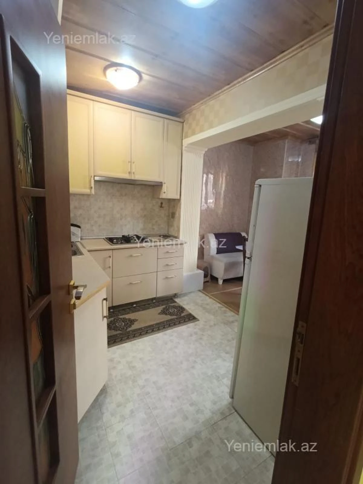 Satılır 2 otaqlı köhnə tikili 55 m²