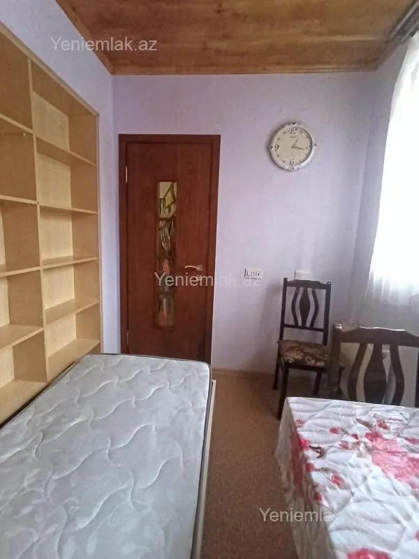 Satılır 2 otaqlı köhnə tikili 55 m²