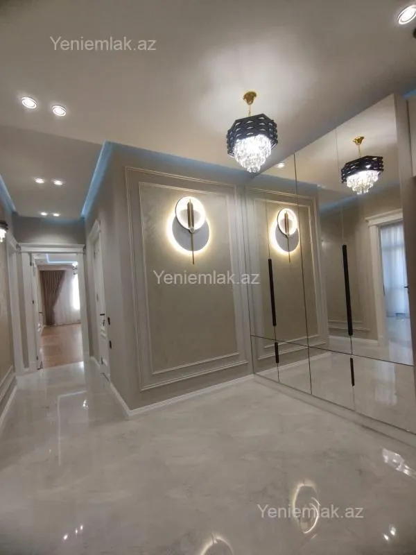 Satılır 4 otaqlı yeni tikili 137 m²