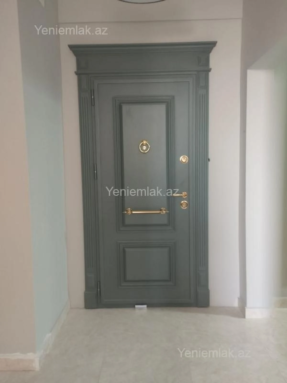 Satılır 4 otaqlı yeni tikili 137 m²