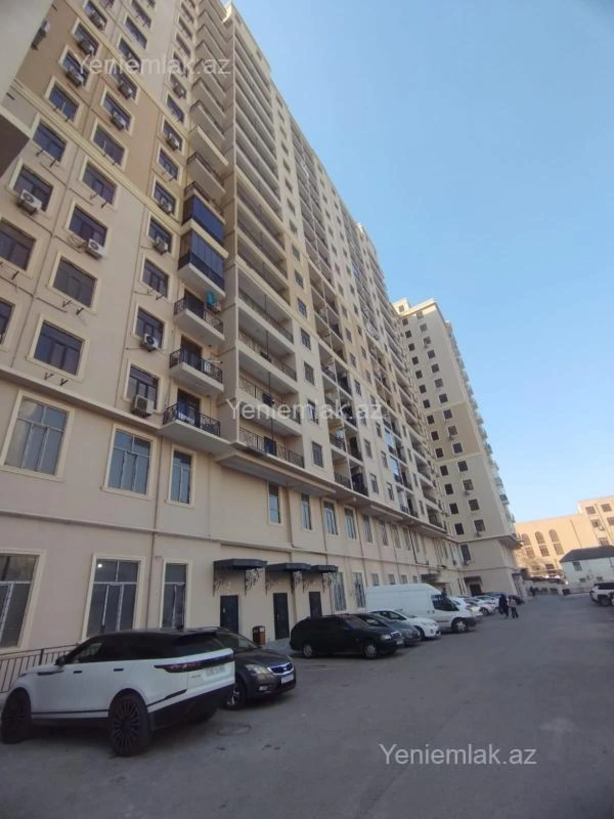 Satılır 4 otaqlı yeni tikili 137 m²