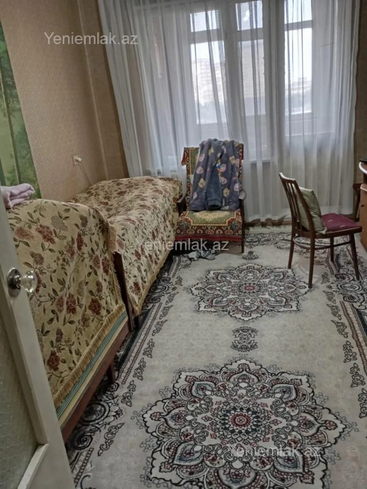 Satılır 3 otaqlı köhnə tikili 80 m²