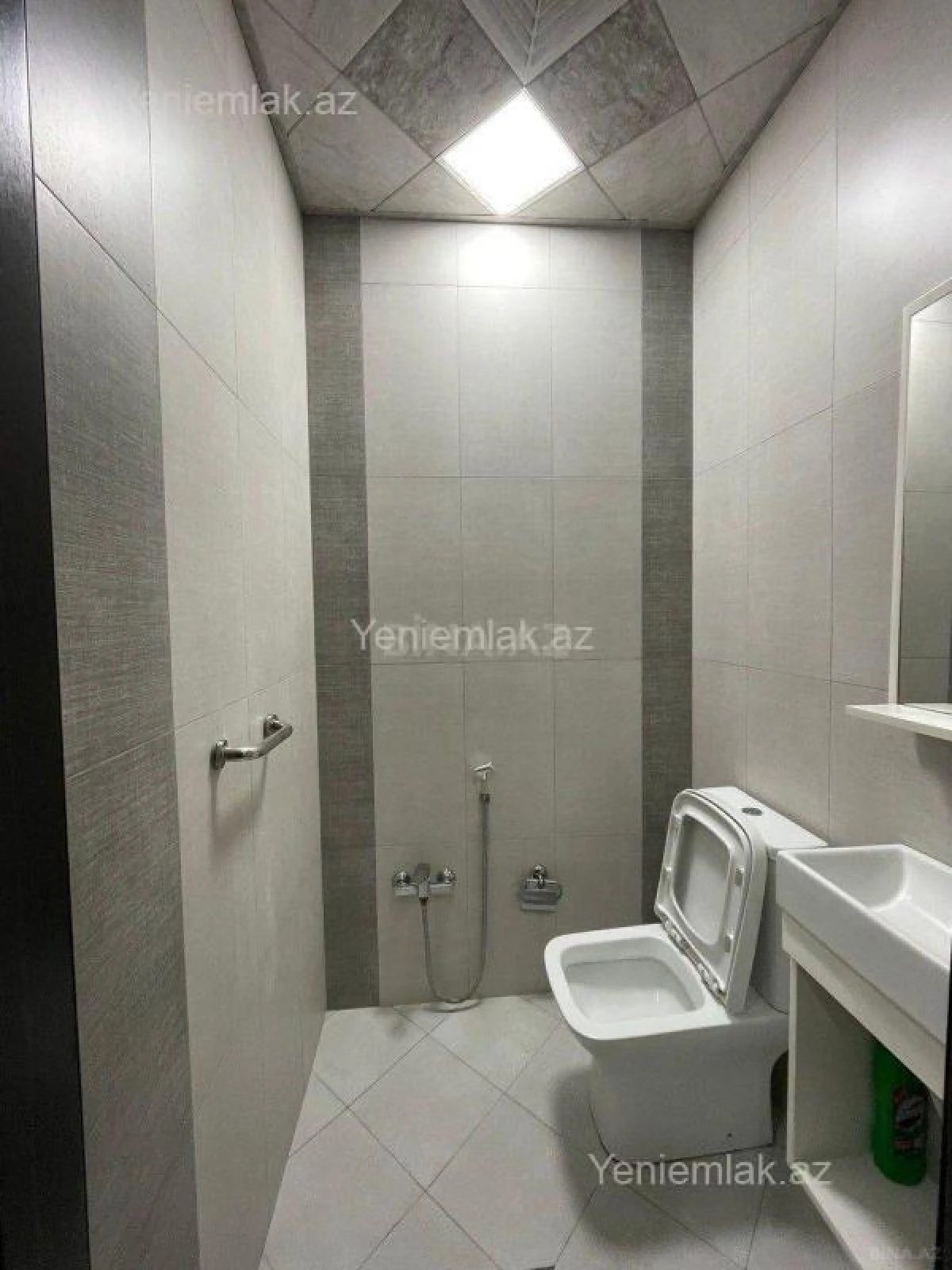 Satılır 2 otaqlı yeni tikili 58 m²