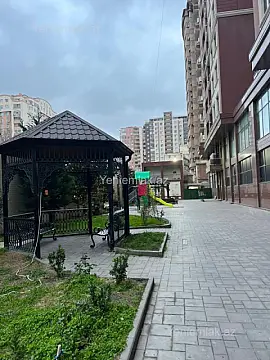 Satılır 3 otaqlı yeni tikili 135 m²
