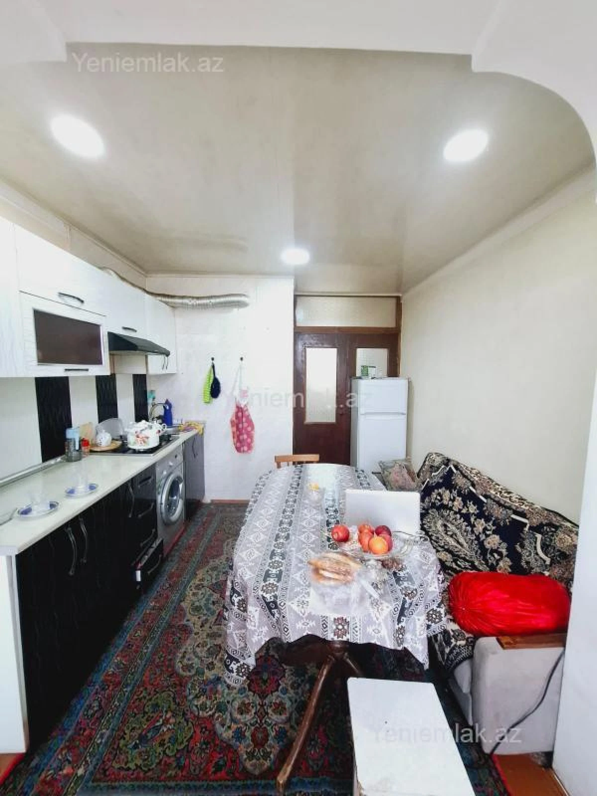 Satılır 3 otaqlı köhnə tikili 80 m²