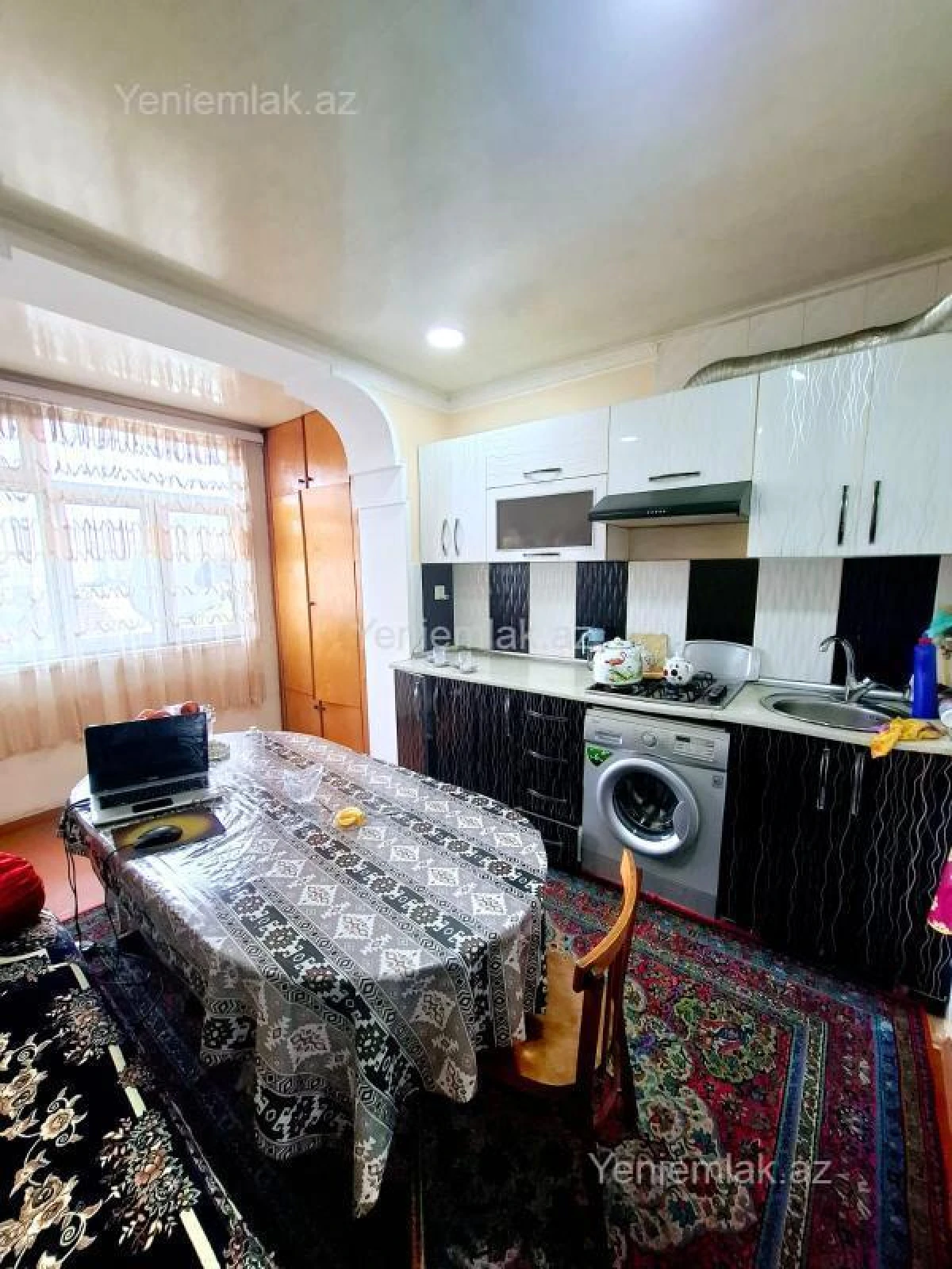 Satılır 3 otaqlı köhnə tikili 80 m²