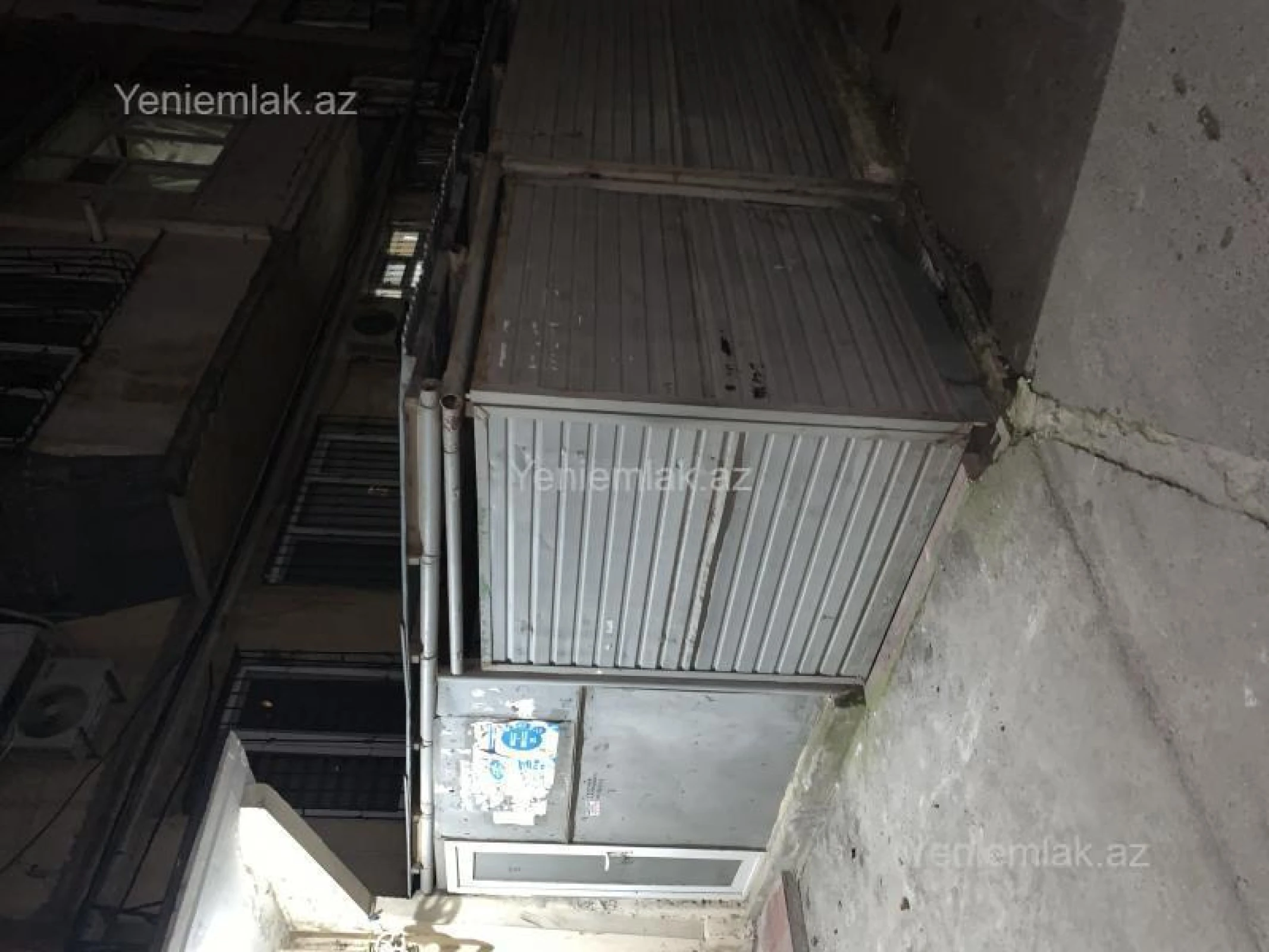 Satılır 2 otaqlı köhnə tikili 50 m²