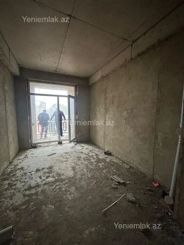 Satılır 4 otaqlı yeni tikili 219 m²