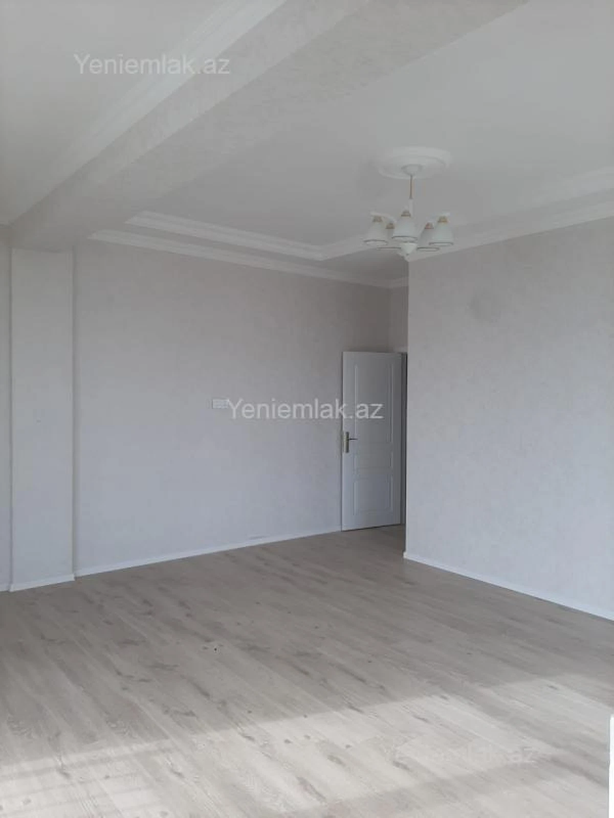 Satılır 2 otaqlı yeni tikili 93 m²