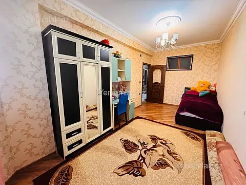 Satılır 4 otaqlı yeni tikili 140 m²