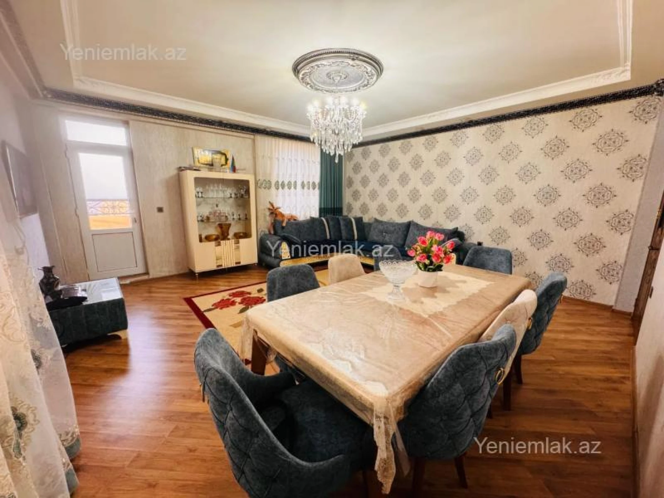 Satılır 4 otaqlı yeni tikili 140 m²