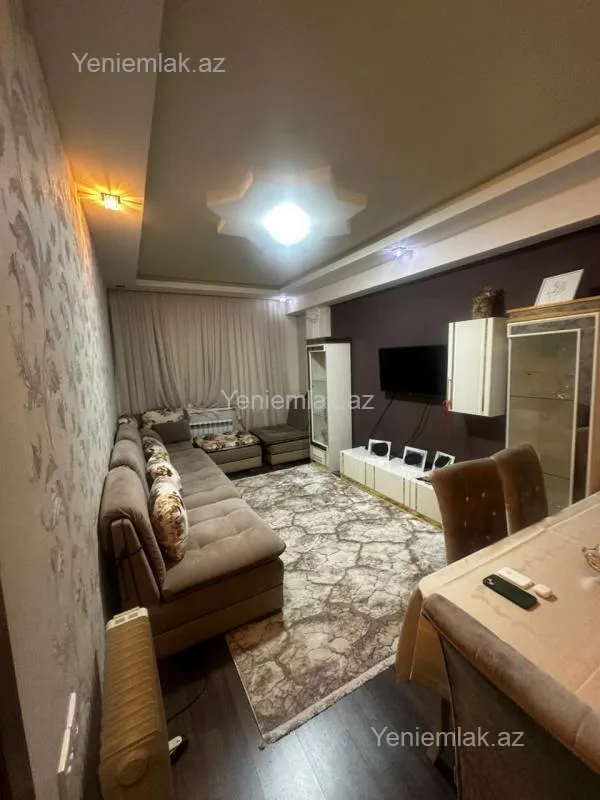 Satılır 2 otaqlı yeni tikili 70 m²