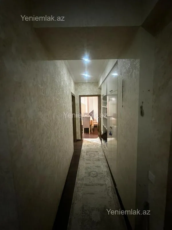 Satılır 2 otaqlı yeni tikili 70 m²