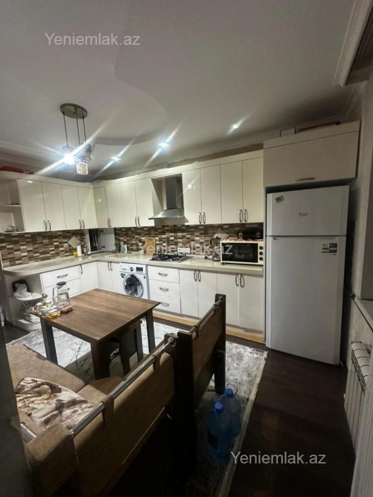 Satılır 2 otaqlı yeni tikili 70 m²