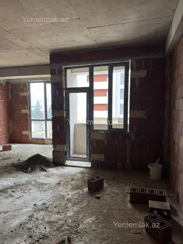 Satılır 2 otaqlı yeni tikili 63 m²