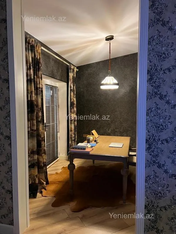 Satılır 4 otaqlı həyət evi 165 m²