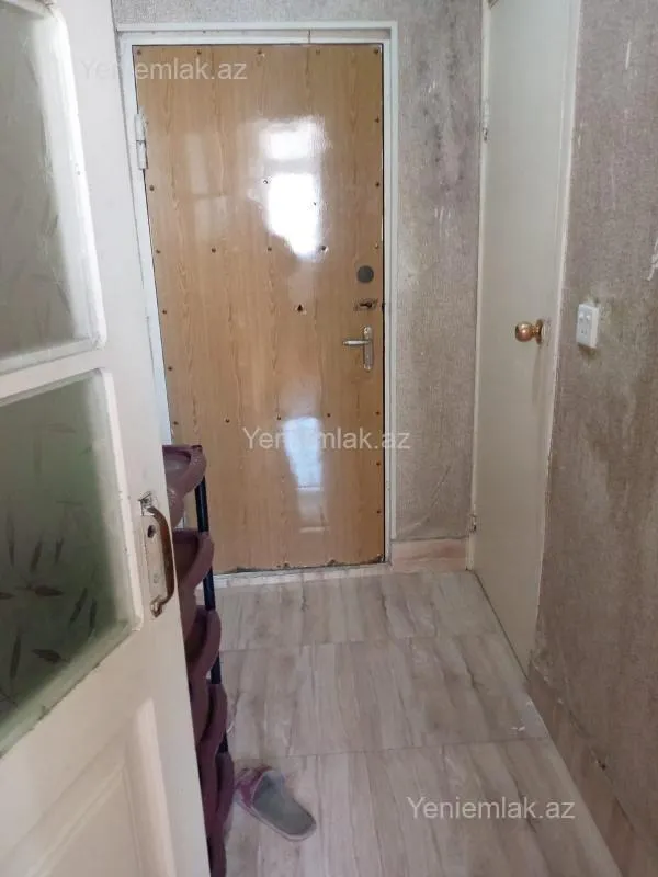 Satılır 2 otaqlı köhnə tikili 50 m²