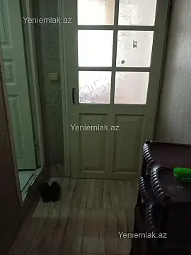 Satılır 2 otaqlı köhnə tikili 50 m²