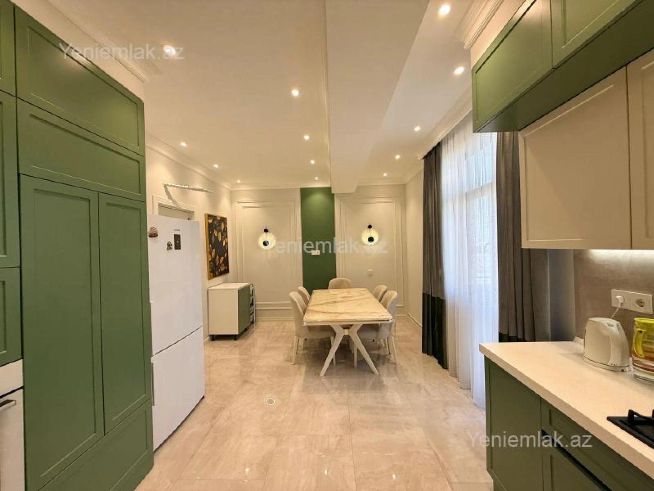 Satılır 3 otaqlı yeni tikili 137 m²