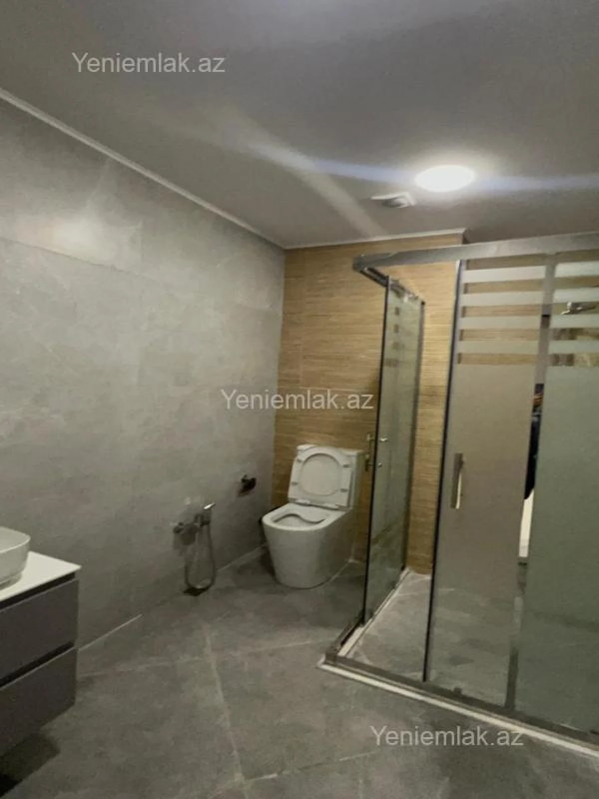 Satılır 2 otaqlı yeni tikili 64 m²