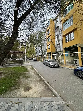 Satılır 4 otaqlı köhnə tikili 102 m² — Bakı, Yasamal 4 otaq 102.00 m²