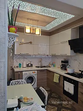 Satılır 3 otaqlı köhnə tikili 85 m²