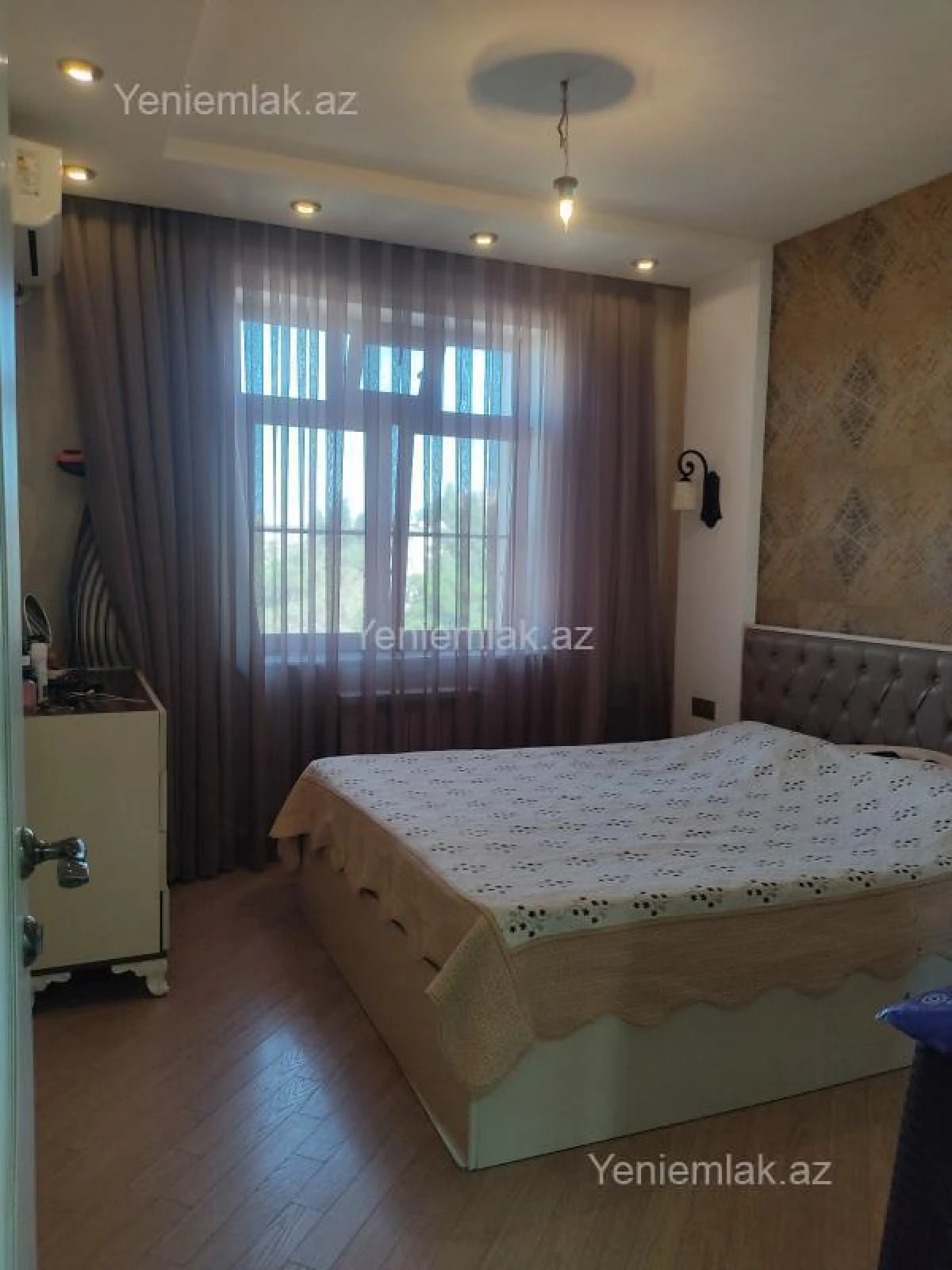 Satılır 3 otaqlı köhnə tikili 85 m²
