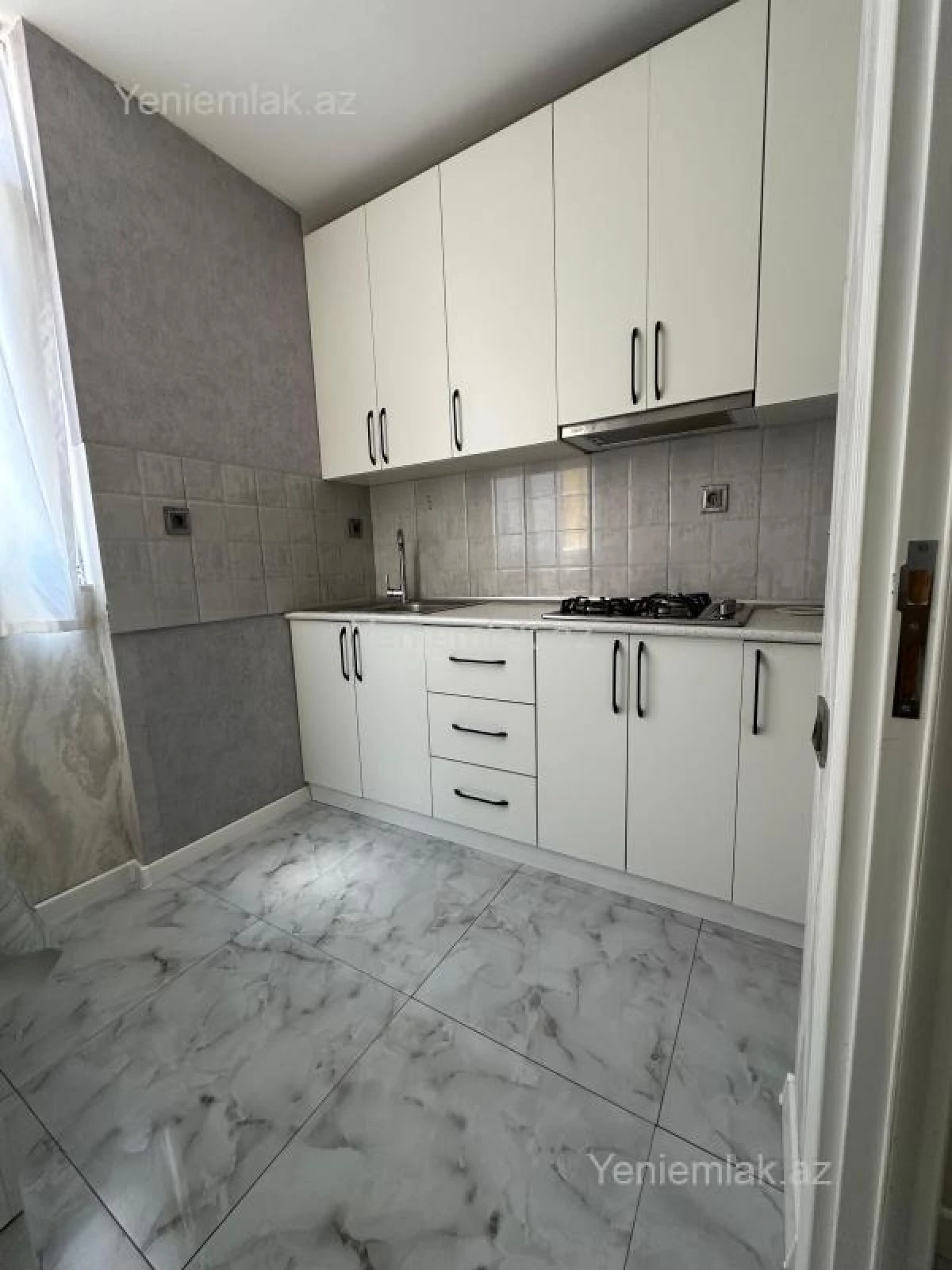 Satılır 2 otaqlı yeni tikili 55 m²
