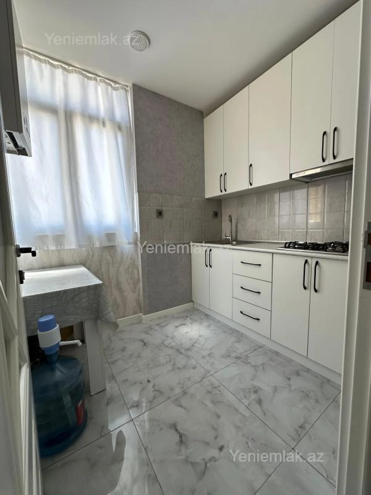 Satılır 2 otaqlı yeni tikili 55 m²