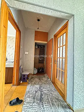Satılır 2 otaqlı köhnə tikili 65 m²