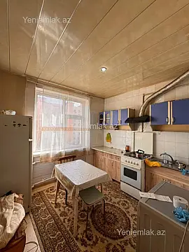 Satılır 2 otaqlı köhnə tikili 65 m²