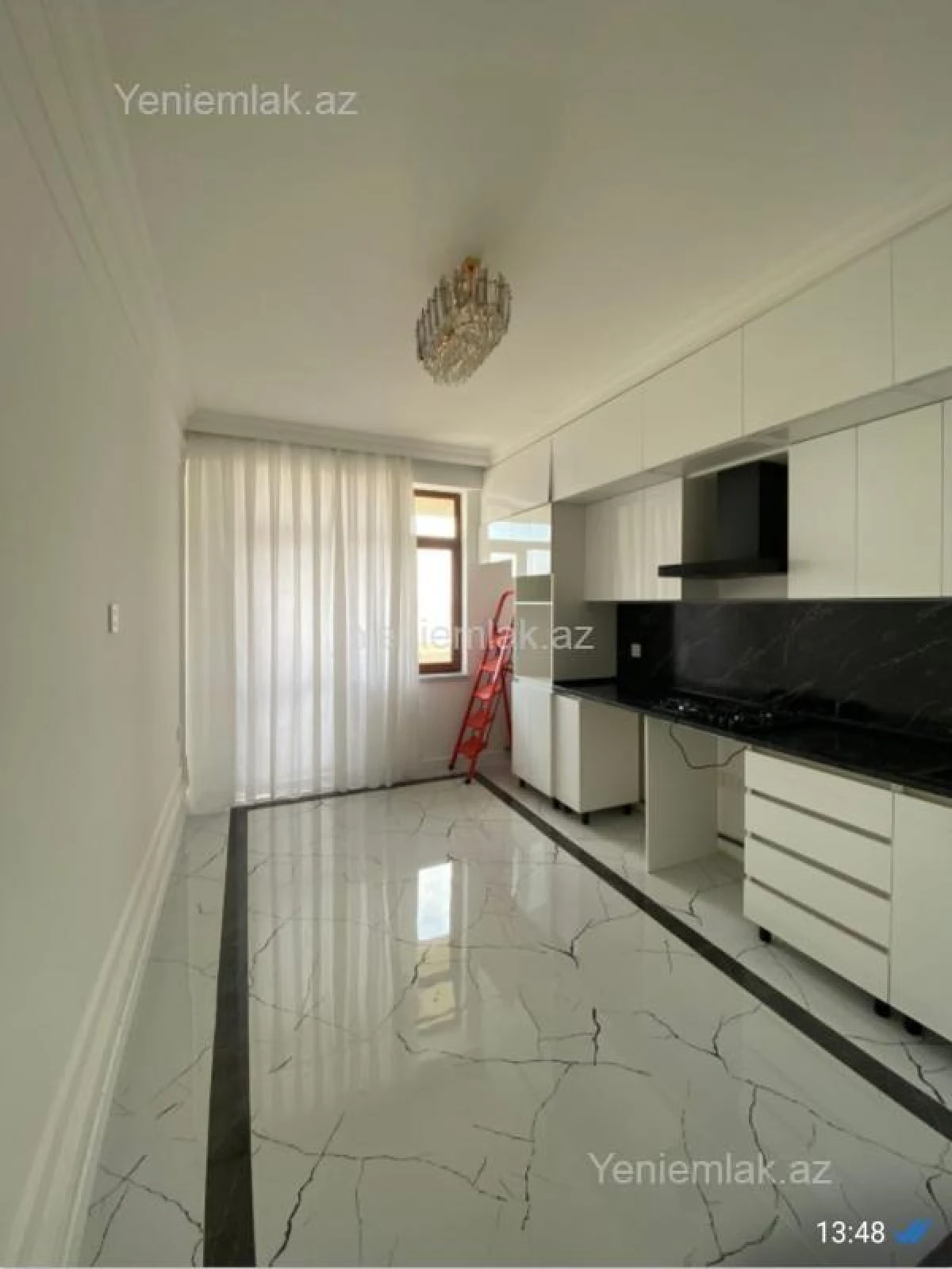 Satılır 3 otaqlı yeni tikili 160 m²