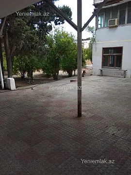 Satılır 6 otaqlı həyət evi 200 m²