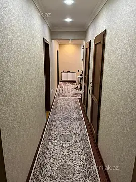 Satılır 3 otaqlı yeni tikili 135 m²
