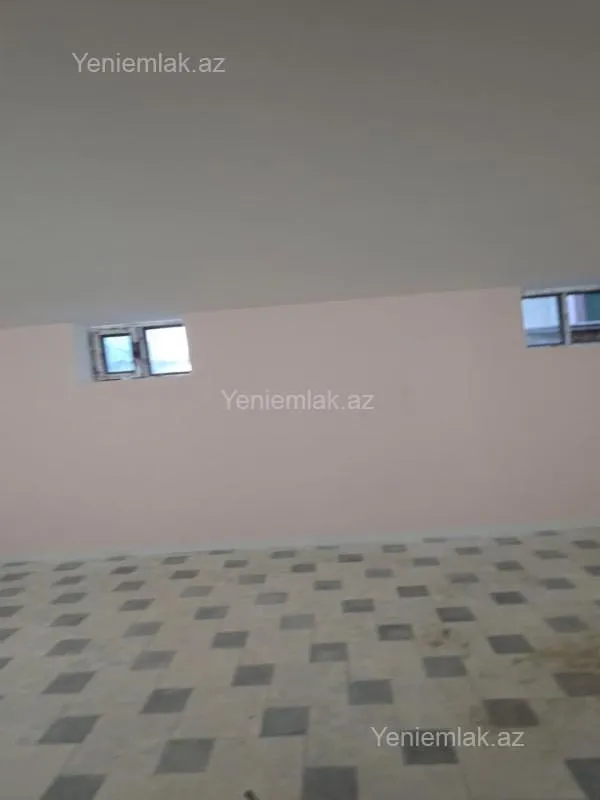 Satılır 6 otaqlı həyət evi 330 m²