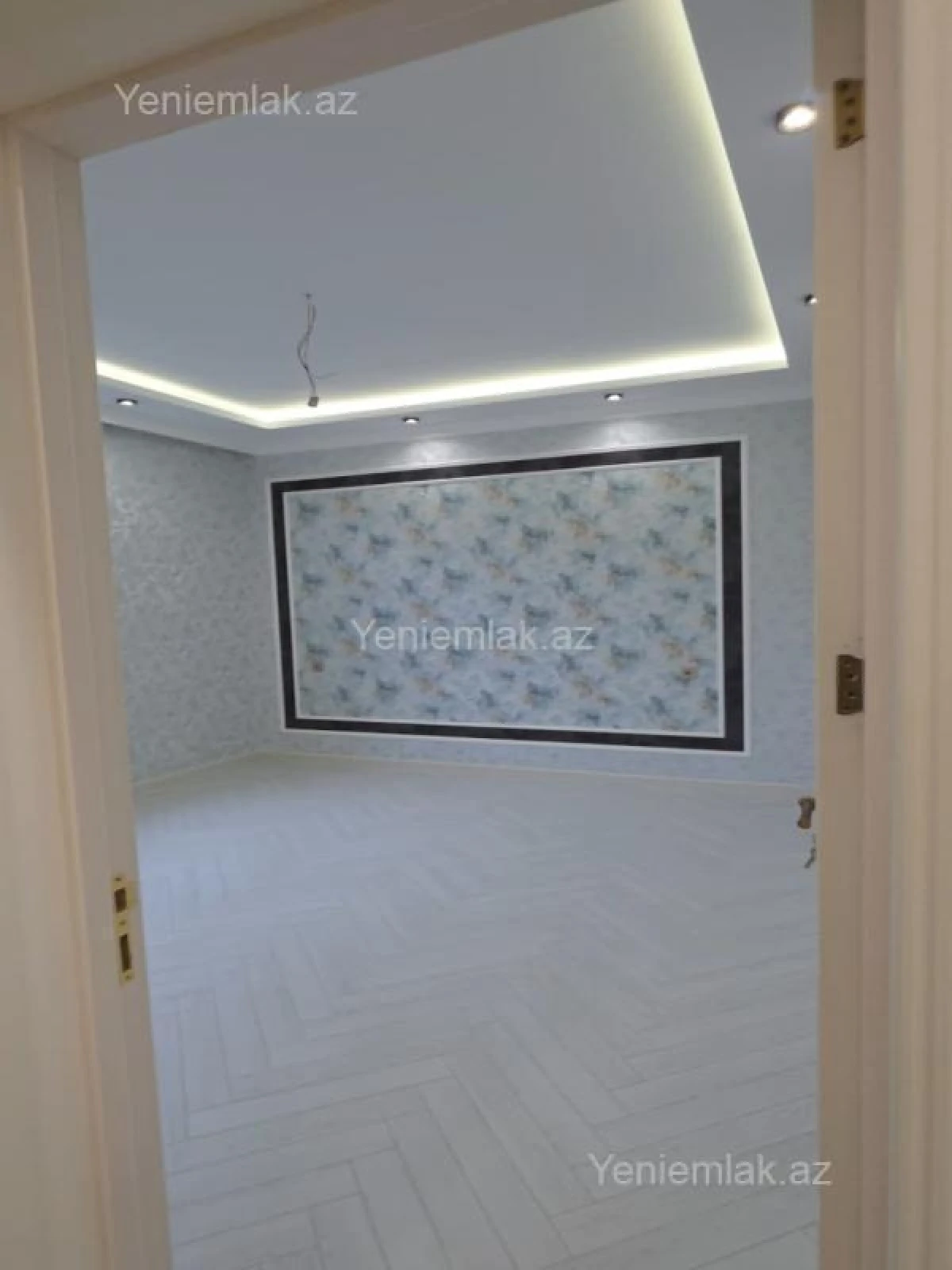 Satılır 6 otaqlı həyət evi 330 m²