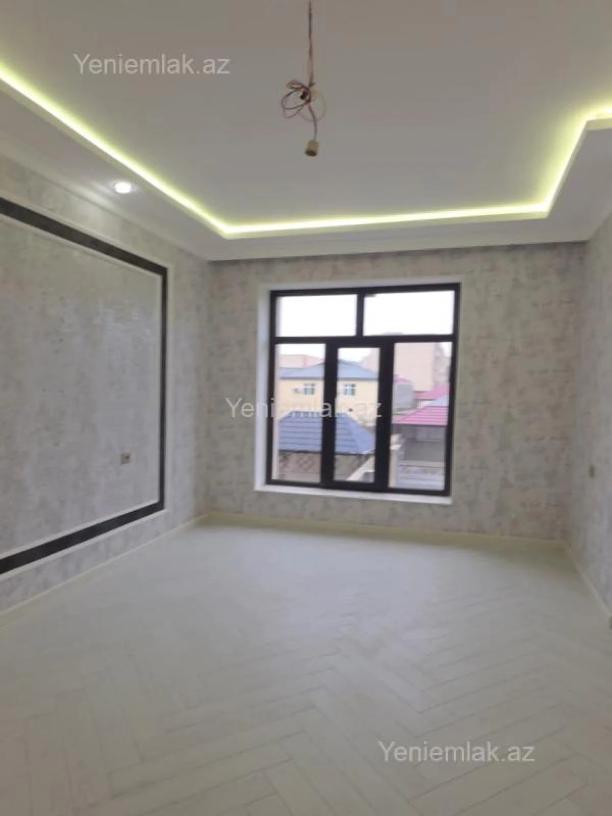 Satılır 6 otaqlı həyət evi 330 m²