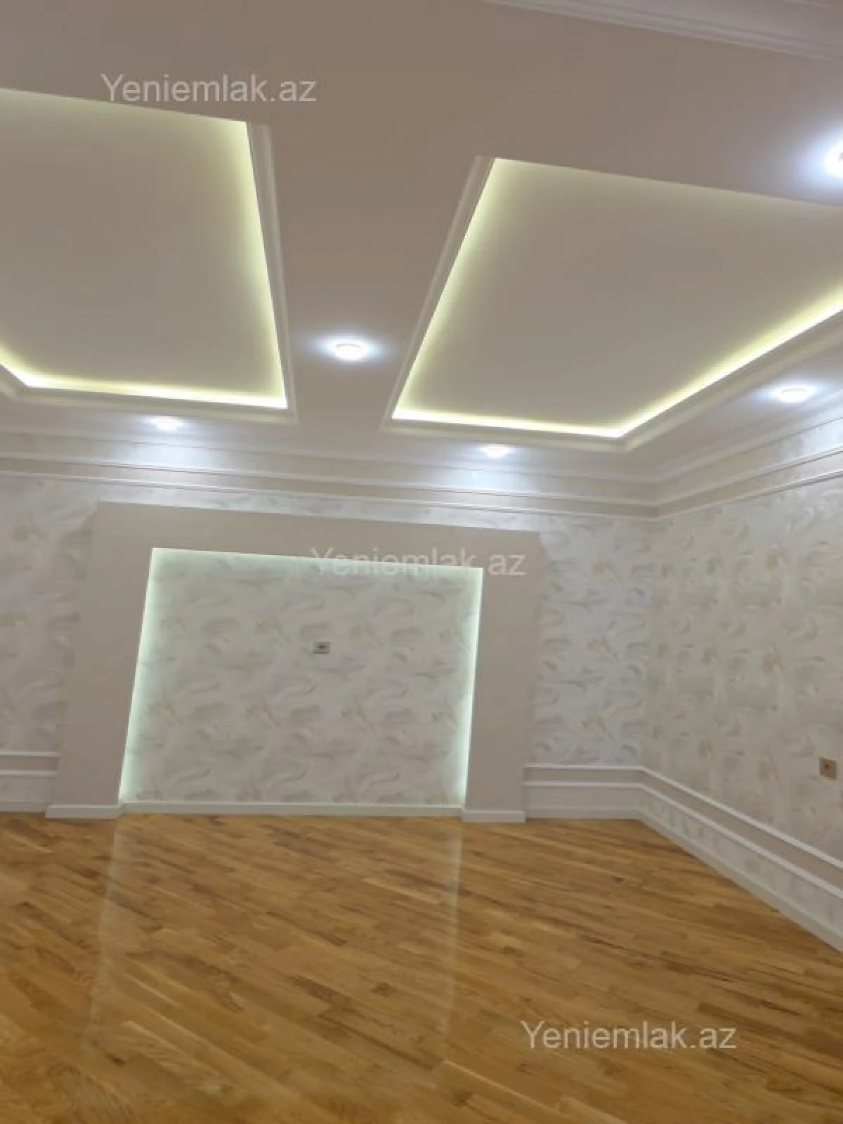 Satılır 6 otaqlı həyət evi 330 m²