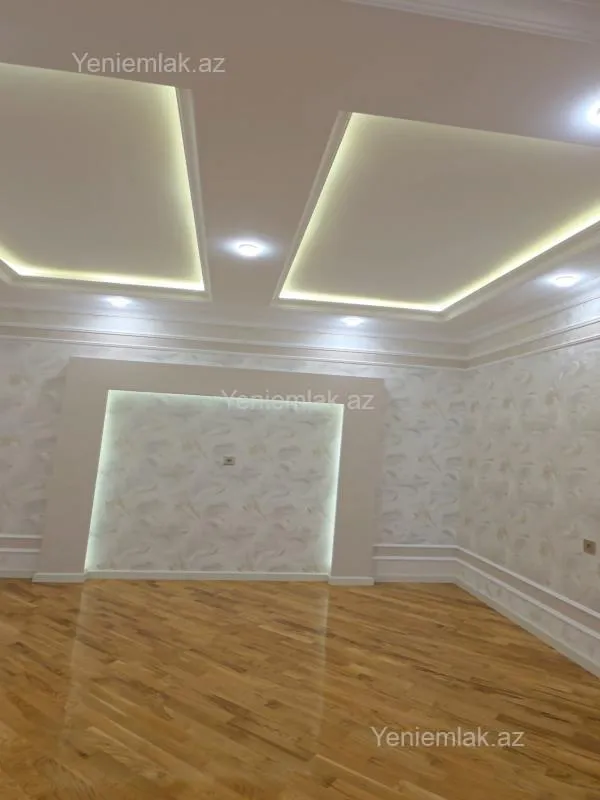 Satılır 6 otaqlı həyət evi 330 m²
