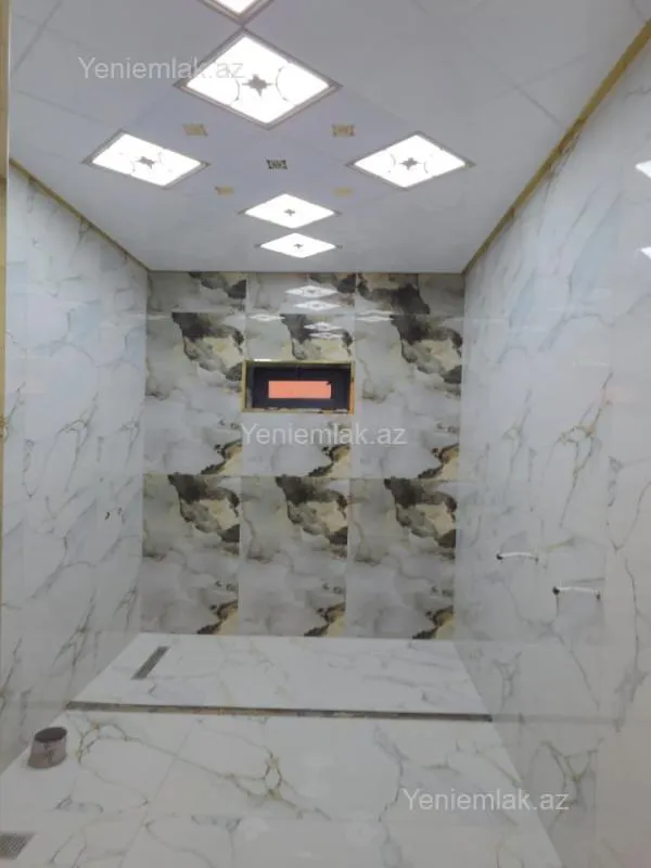 Satılır 6 otaqlı həyət evi 330 m²