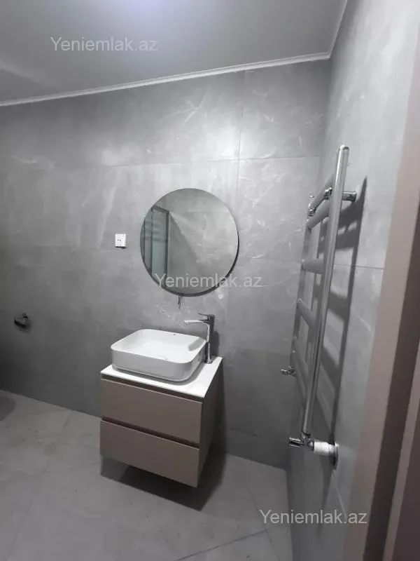 Satılır 2 otaqlı yeni tikili 65 m²