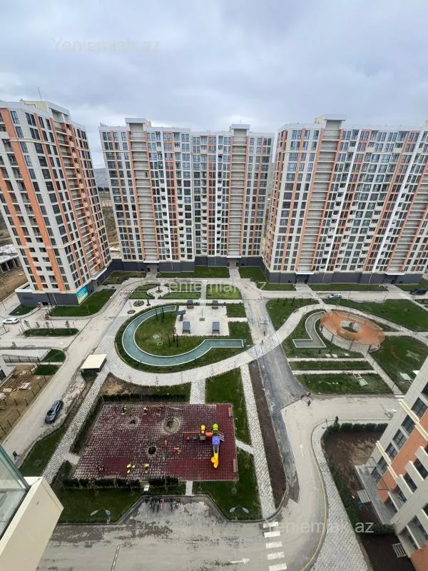 Satılır 3 otaqlı yeni tikili 71 m²