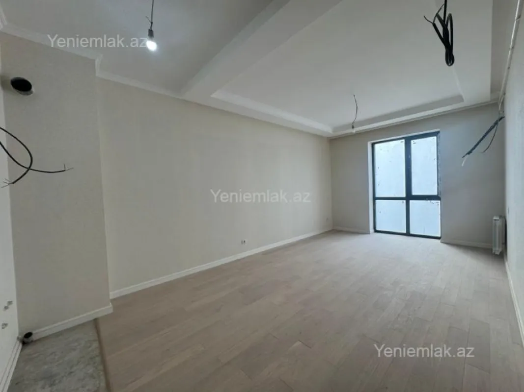 Satılır 3 otaqlı yeni tikili 71 m²