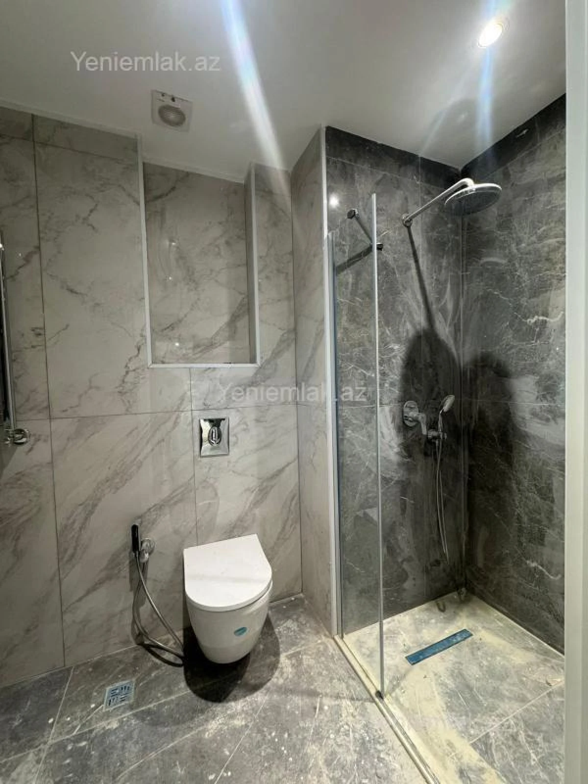 Satılır 3 otaqlı yeni tikili 71 m²