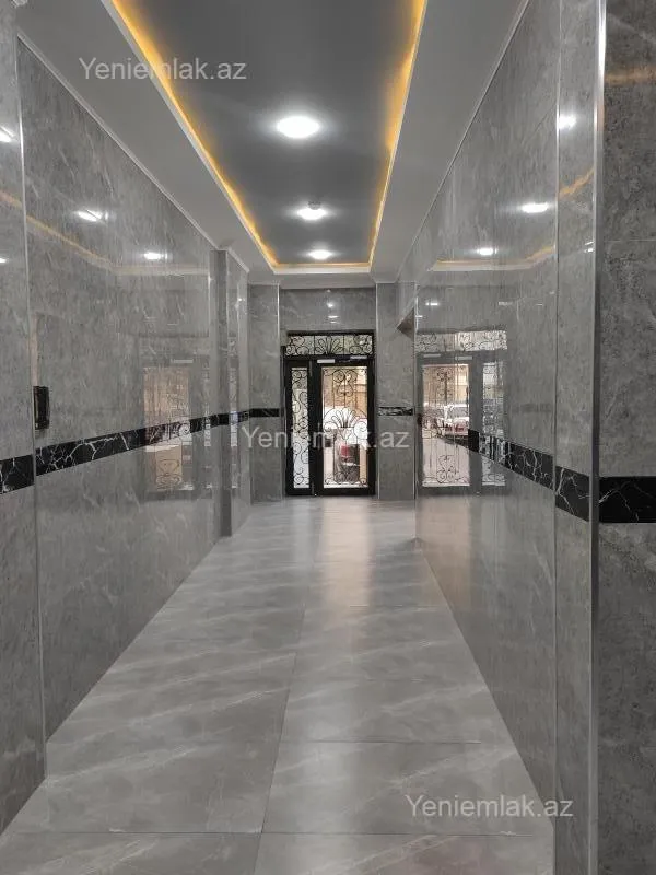 Satılır 3 otaqlı yeni tikili 115 m²