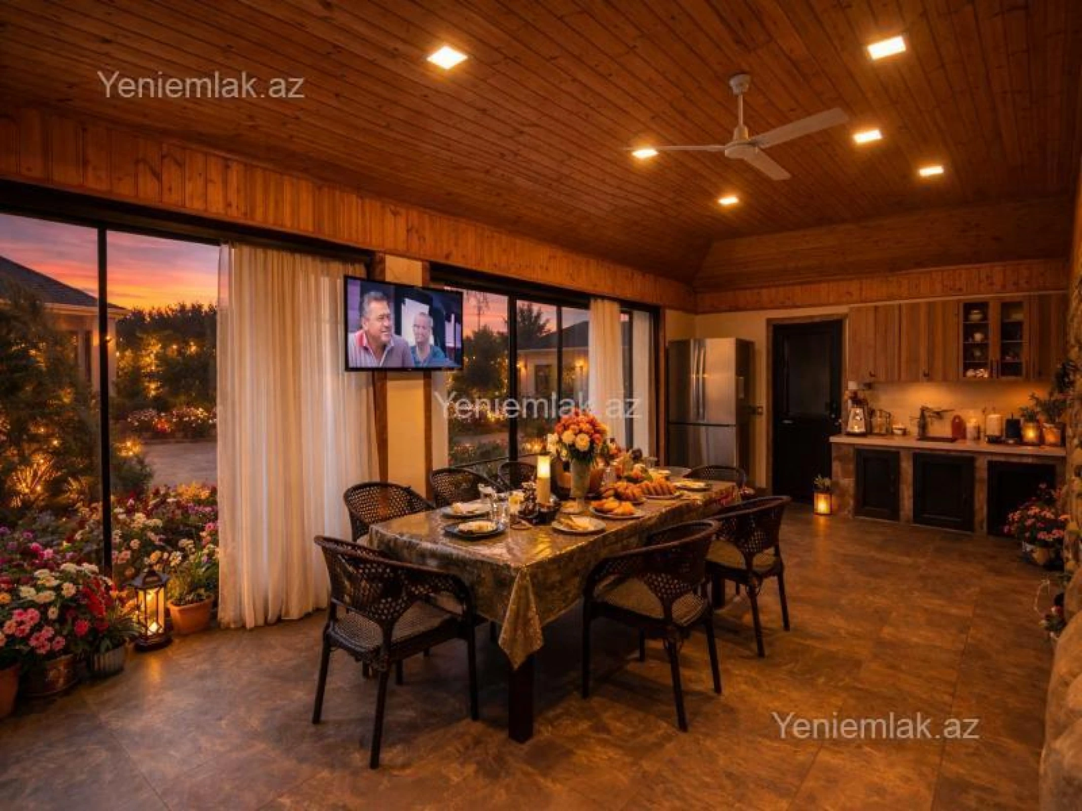 Satılır 6 otaqlı həyət evi 365 m²