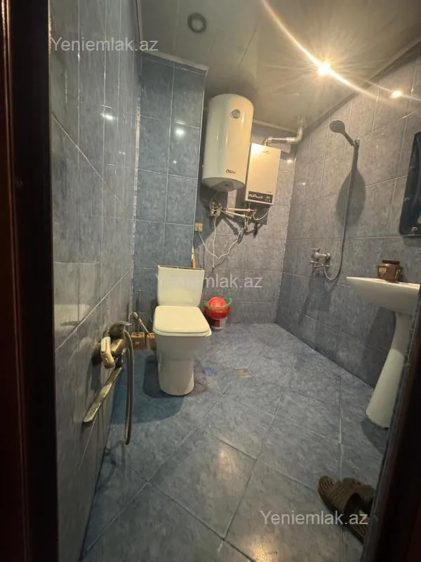 Satılır 2 otaqlı köhnə tikili 50 m²